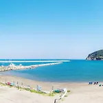 Mon Repos Panormos (Skopelos)