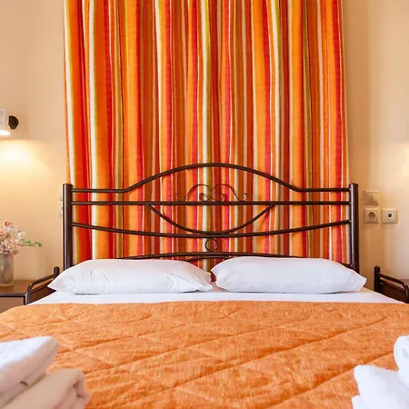 Mon Repos Panormos (Skopelos)