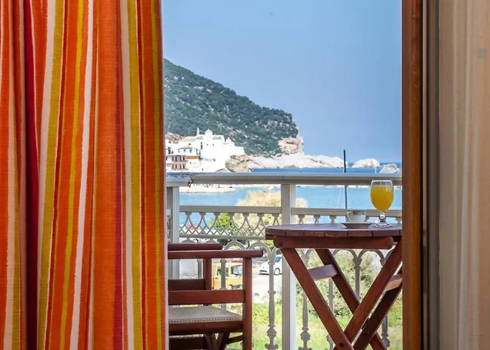 Aparthotel Mon Repos 3*